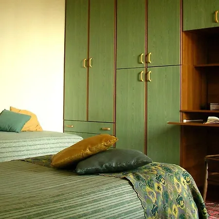 Caterina Bed & Breakfast 3*